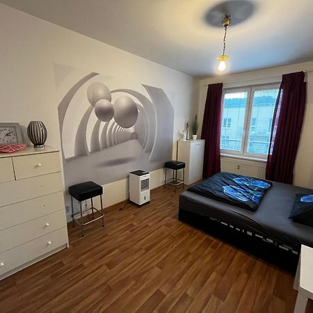Monfas Apartment Garden City Πράγα Εξωτερικό φωτογραφία