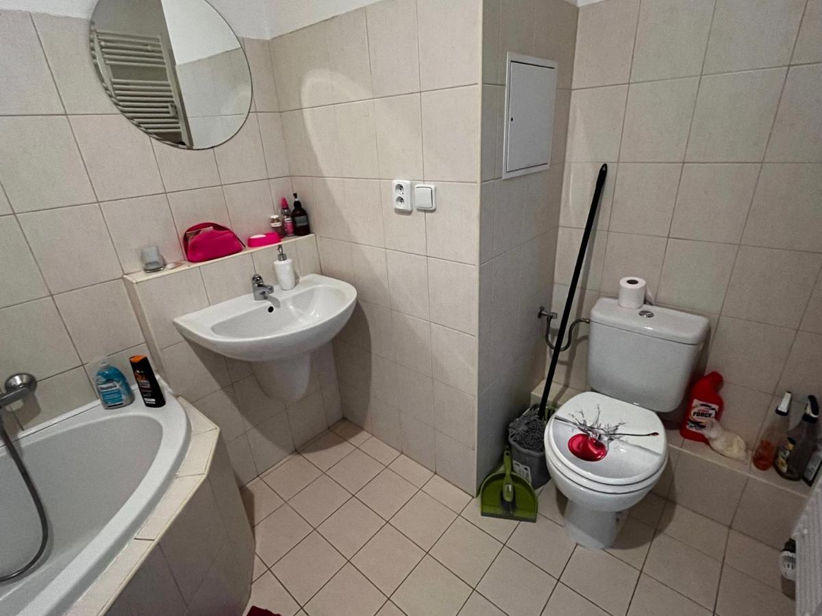 Monfas Apartment Garden City Πράγα Εξωτερικό φωτογραφία