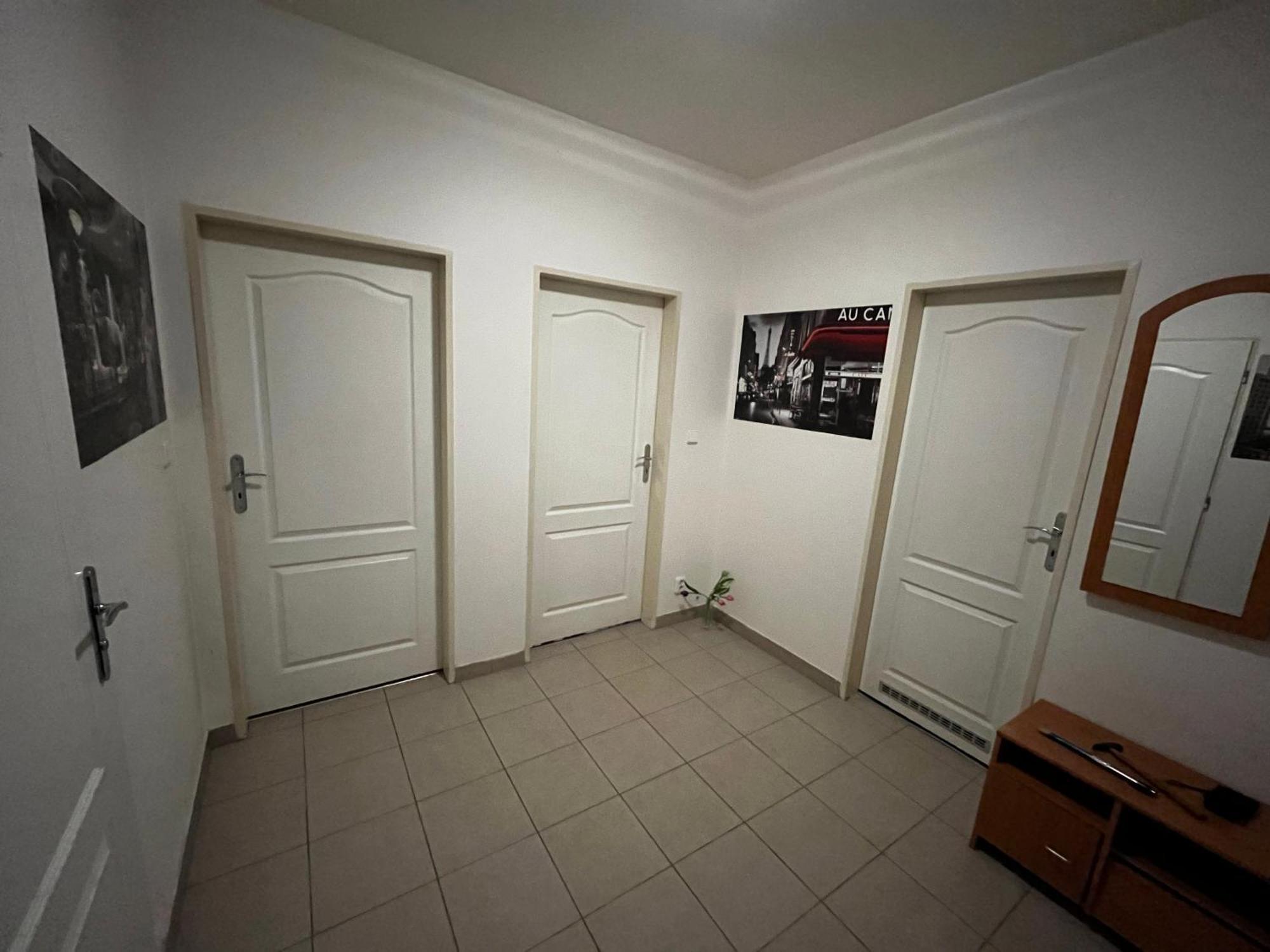 Monfas Apartment Garden City Πράγα Εξωτερικό φωτογραφία
